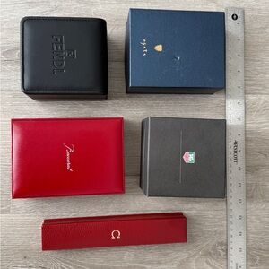 Empty Watch and Jewelry Boxes Tag
Hever Omega Fendi Luxury